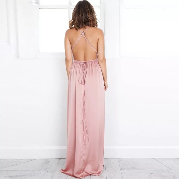 ✨🌸 Silky Maxi Dress 🌸✨ - Picture 5 of 8